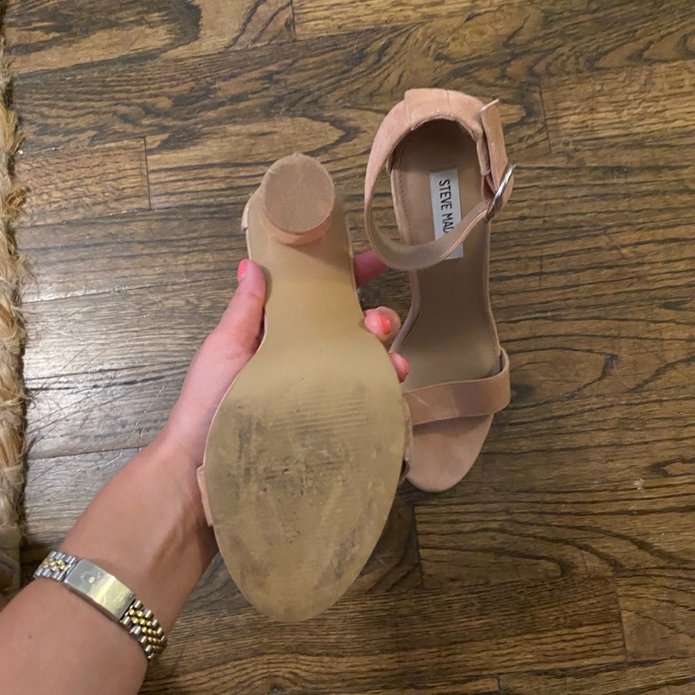 Pink Suede Steve Madden Heels w/ Clear Chunky Heel - Picture 5 of 8